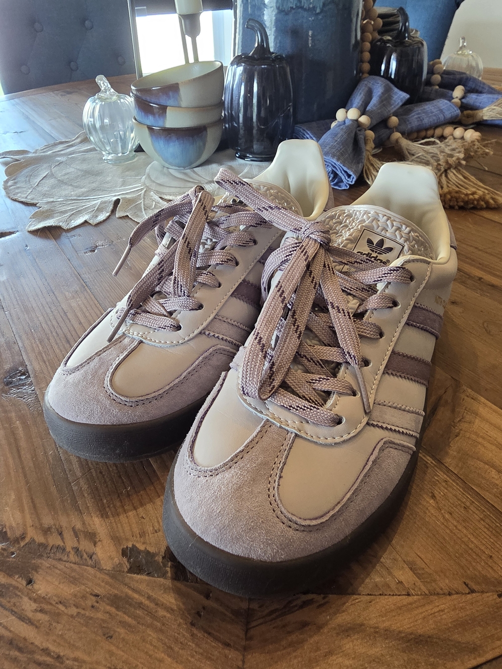 adidas Women's Lavender Handball Special Sneakers